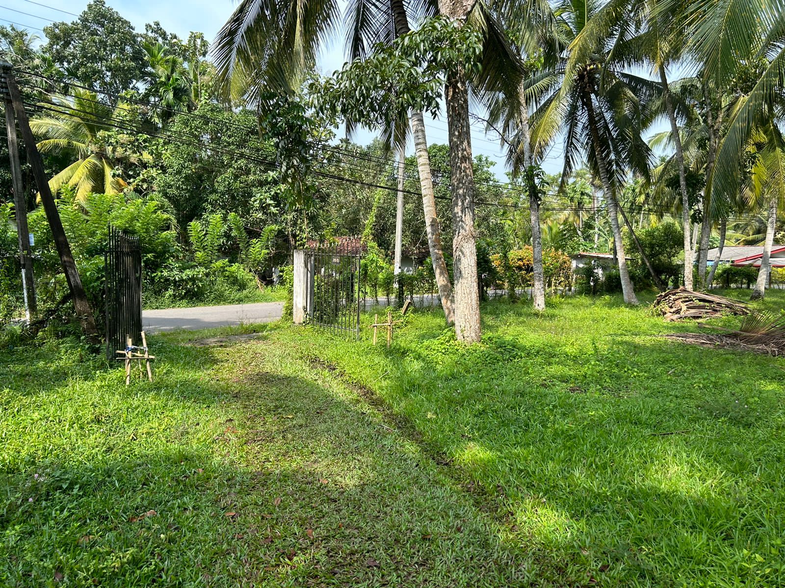 Land for Sale in Minuwangoda